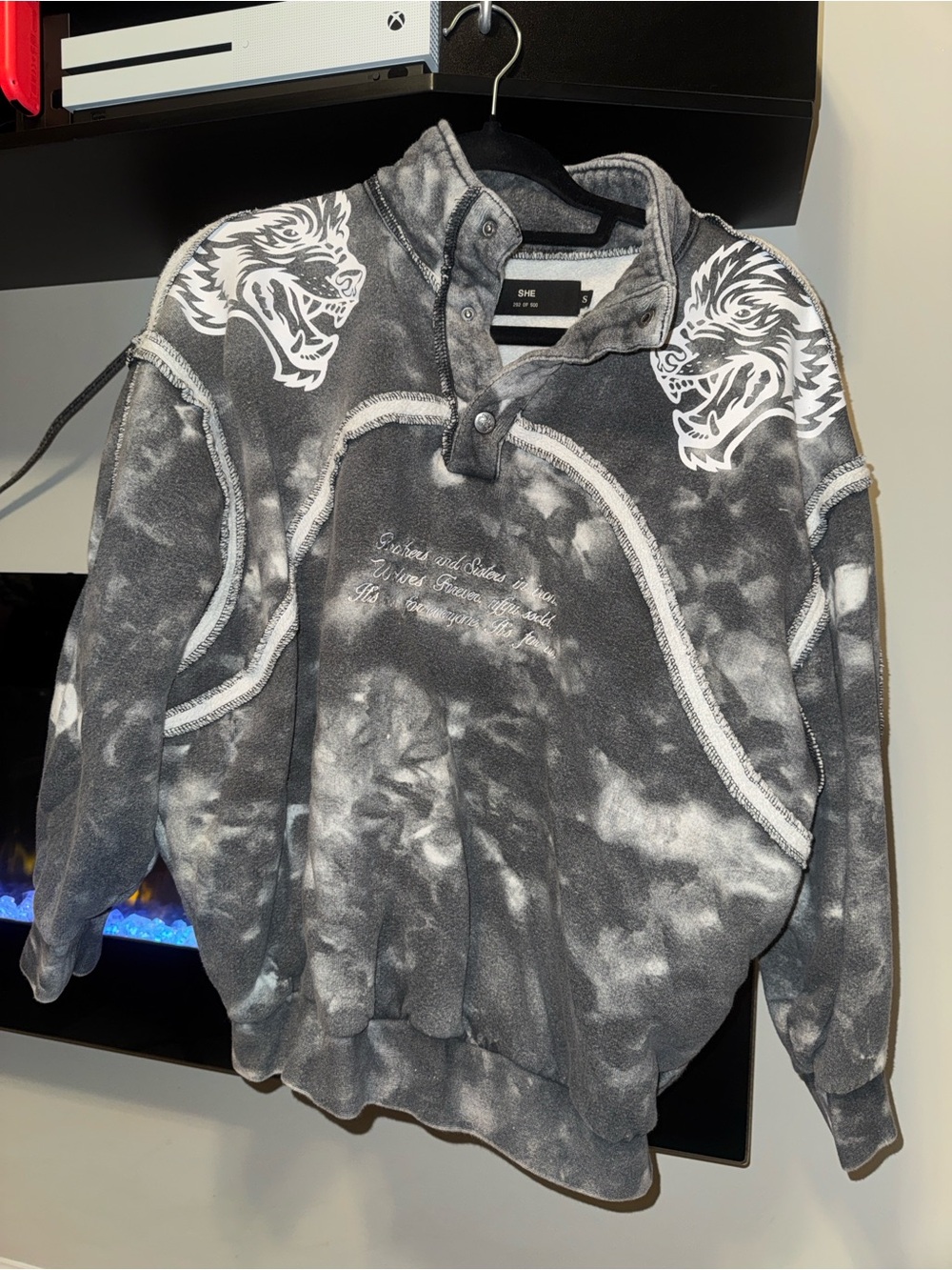 DARC SPORT Black & White Tie-Dye Pullover Sweater